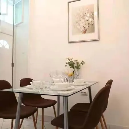 Cindy Room 아파트호텔
